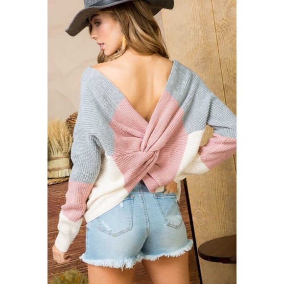 LAST ONE ! 💕Sweet Memories Back Twist Sweater - Picture 3 of 6